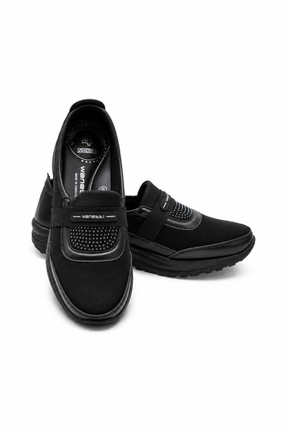 Taş Şeritli 4 Nokta Ortopedik Kadın Slip-On Ayakkabı - Siyah
